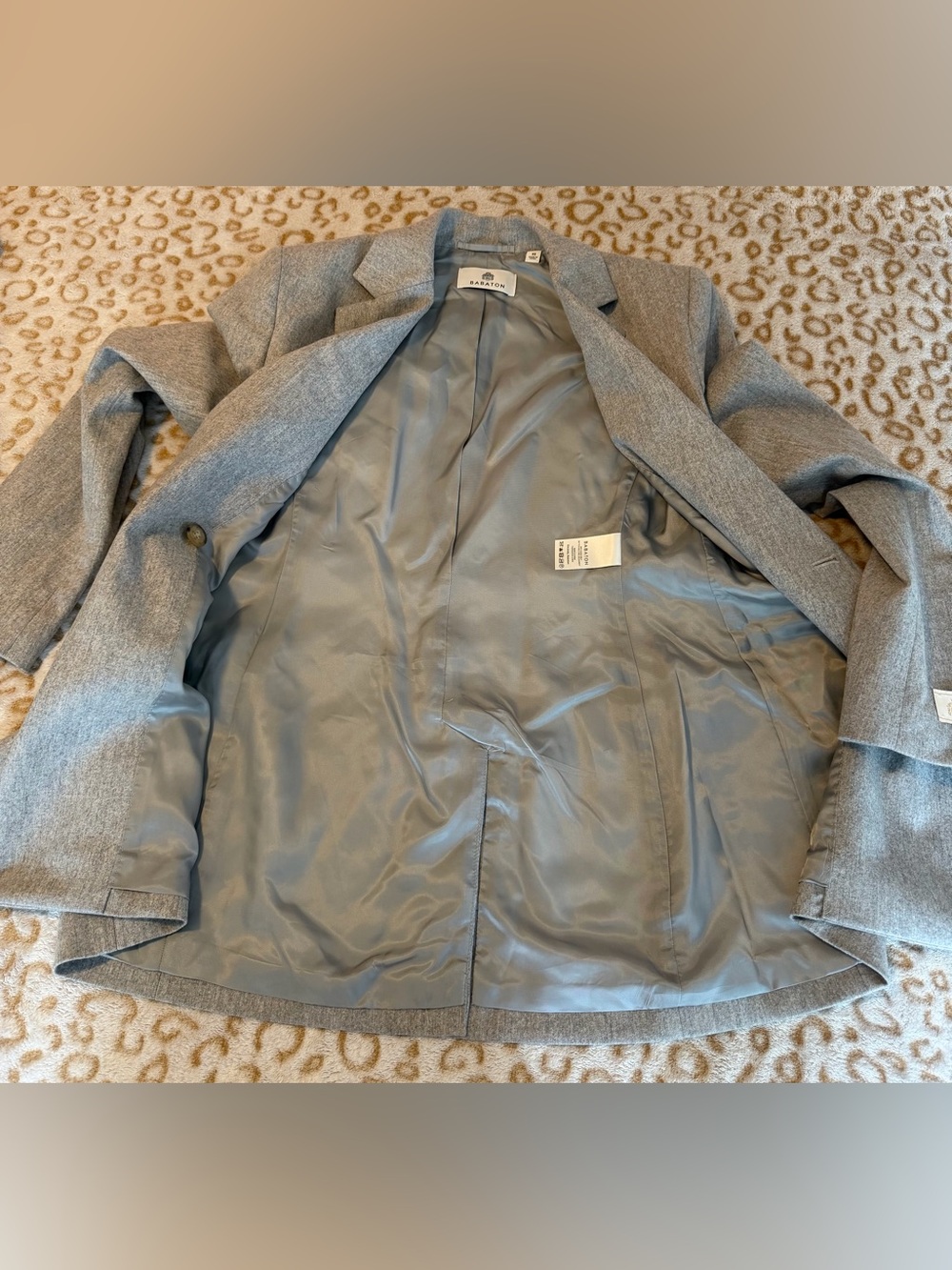 Babaton Aritzia New Agency Blazer 
Women’s Size: XS - Picture 12 of 12
